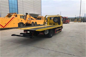 薛城非事故拖车