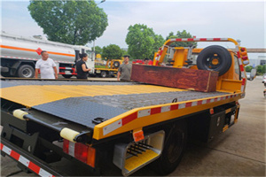 薛城附近拖车电话号码服务